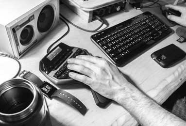 爱游戏入口-徐杰上赛季个人高光回顾：场均得到15.8分4篮板7助攻